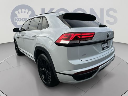 Used 2023 Volkswagen Atlas Cross Sport SEL R-Line AWD/4WD image 14