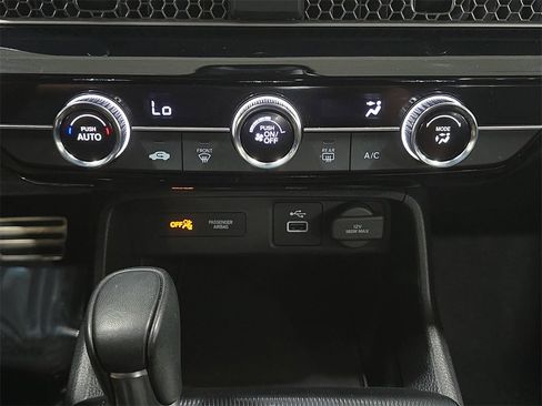 Used 2023 Honda Civic Sport image 23