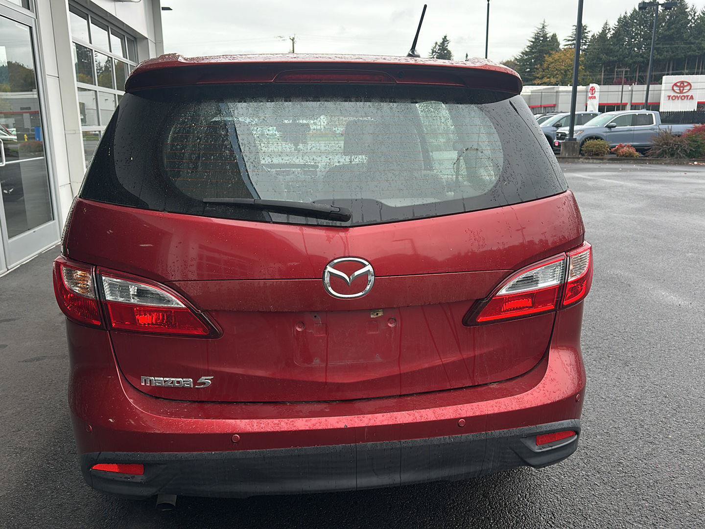 Used 2014 MAZDA MAZDA5 Touring FWD image 3