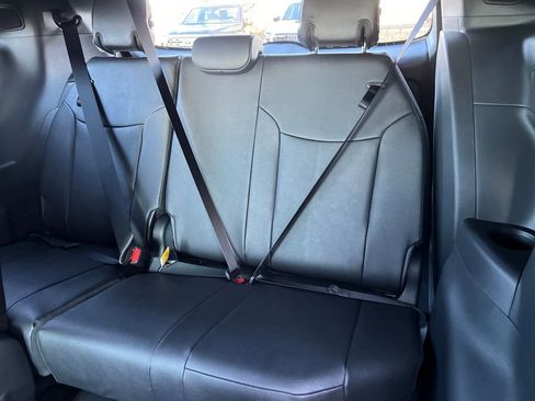 New 2026 Toyota Sienna XSE image 20