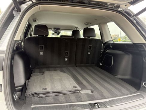 Used 2023 Jeep Grand Cherokee Limited w/ Trailer Tow Prep Group (B) AWD/4WD image 20