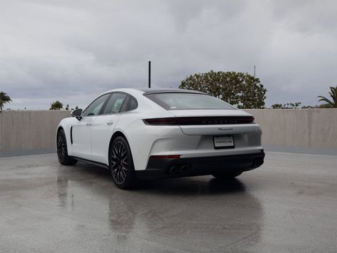 New 2026 Porsche Panamera image 3