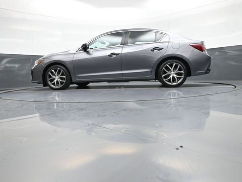Certified 2022 Acura ILX w/ Premium Package FWD image 32