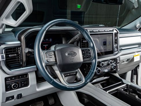 Used 2024 Ford F250 Limited w/ FX4 Off-Road Package image 16