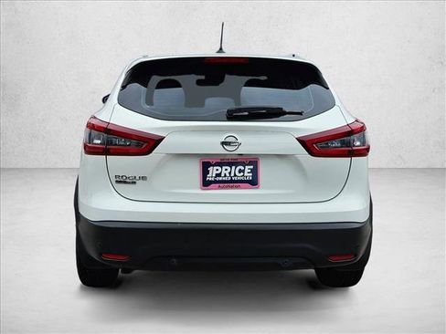 Used 2020 Nissan Rogue Sport S w/ Appearance Package FWD image 7