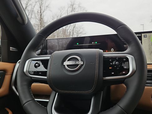 New 2026 Nissan Armada Platinum Reserve image 18