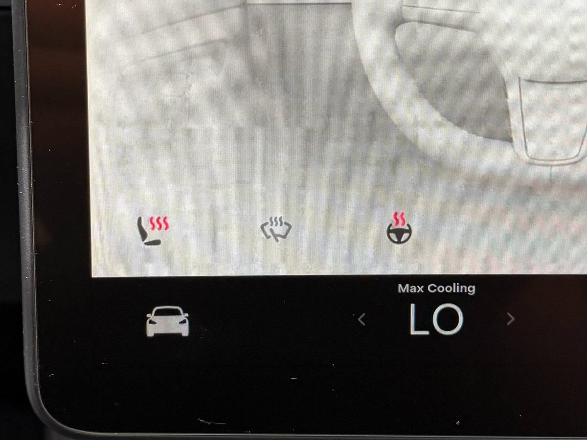 Used 2023 Tesla Model 3 Standard Range RWD image 18