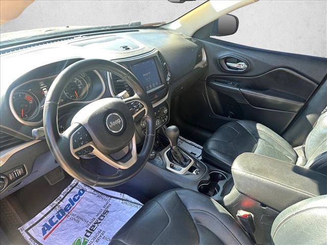 Used 2016 Jeep Cherokee Limited AWD/4WD image 10