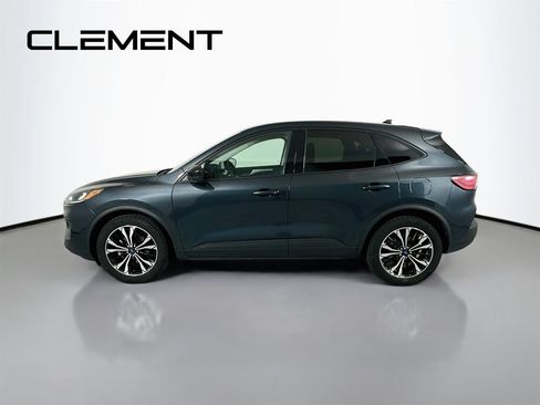 Used 2022 Ford Escape SE w/ SE Sport Appearance Package FWD image 6