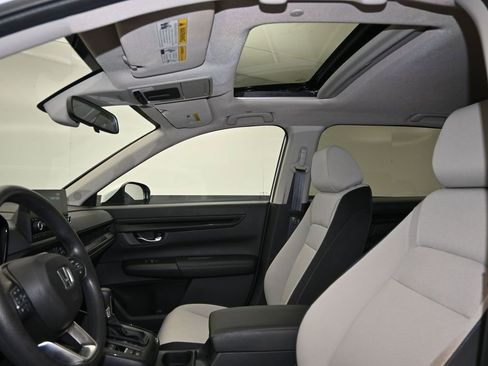 Certified 2024 Honda CR-V EX image 17