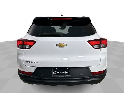 New 2026 Chevrolet TrailBlazer LS w/ LS Convenience Package FWD image 7