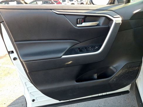 Used 2024 Toyota RAV4 XLE image 12