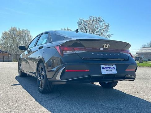 New 2026 Hyundai Elantra Sport FWD image 6