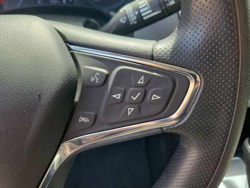 Used 2021 Chevrolet Equinox LS w/ LS Convenience Package FWD image 19