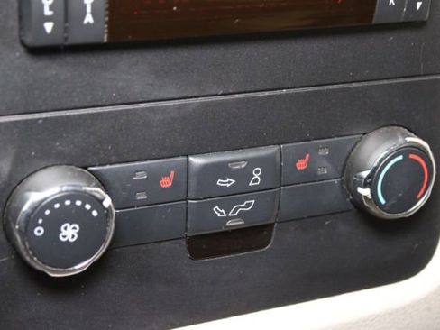 Used 2015 Lincoln Navigator 2WD image 22