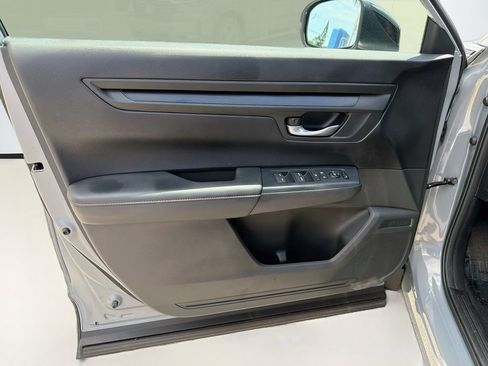 Used 2024 Honda CR-V Sport image 19