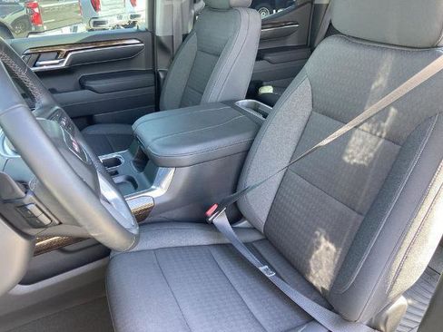 Used 2023 GMC Sierra 1500 Elevation image 15