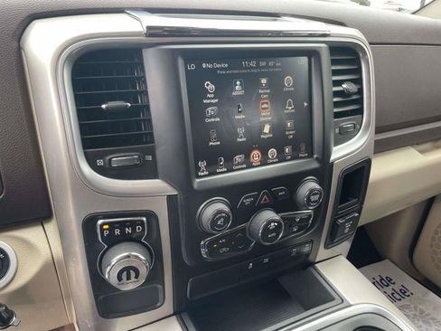 Used 2017 RAM 1500 Big Horn RWD image 12