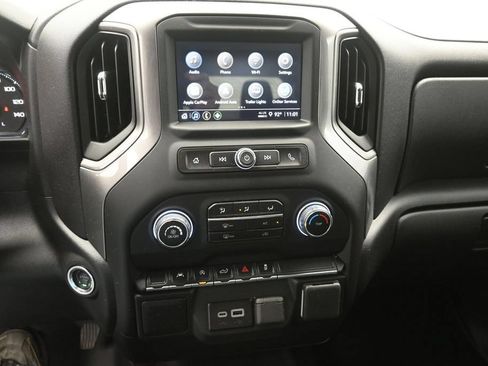 Used 2026 Chevrolet Silverado 1500 Custom AWD/4WD image 30