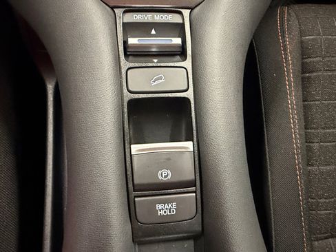 Used 2025 Honda HR-V Sport image 33