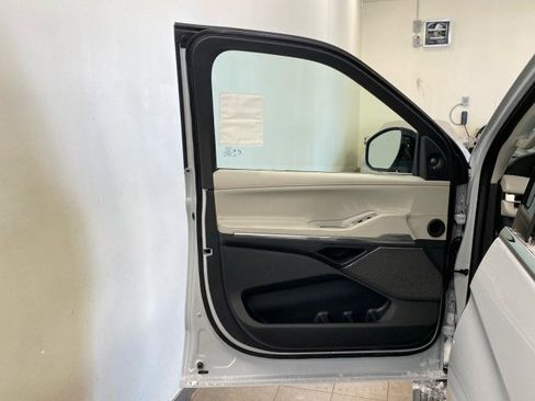 New 2026 Lincoln Navigator L Reserve image 18