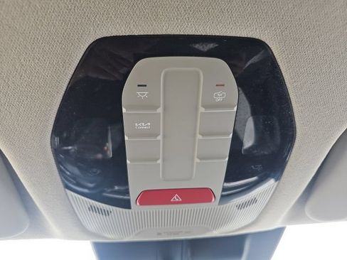 Used 2025 Kia K4 FWD image 42