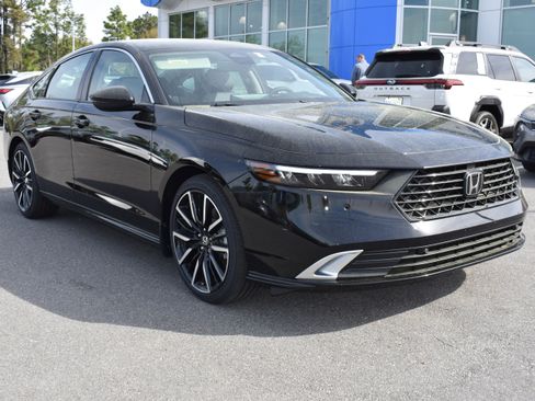 New 2026 Honda Accord Touring image 3