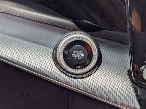 Used 2023 Jeep Grand Wagoneer L Series III image 20