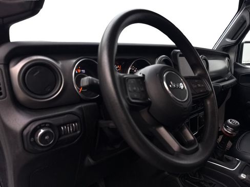 Used 2022 Jeep Wrangler Sport AWD/4WD image 43