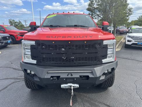 Used 2018 Ford F250 Lariat w/ Lariat Ultimate Package image 9