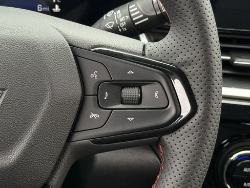 New 2026 Chevrolet Trax RS w/ Sunroof Package image 14