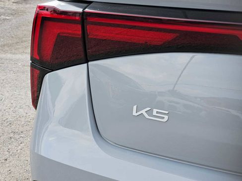 Certified 2025 Kia K5 GT-Line image 13