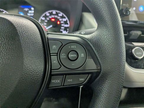 Certified 2025 Toyota Corolla LE FWD image 17