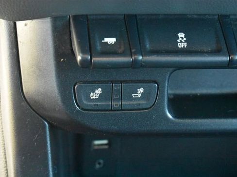 Used 2015 Chevrolet Colorado Z71 image 31