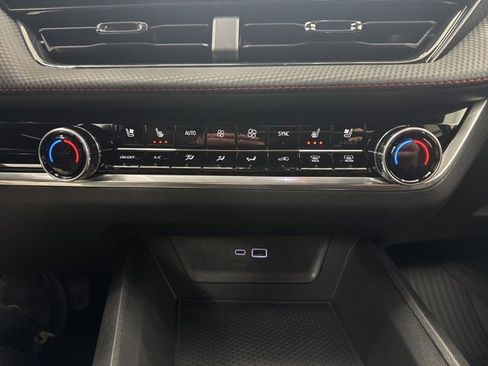 New 2026 Chevrolet Equinox RS w/ Convenience Package III image 18