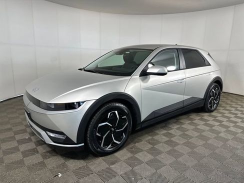 Used 2023 Hyundai Ioniq 5 SEL image 7