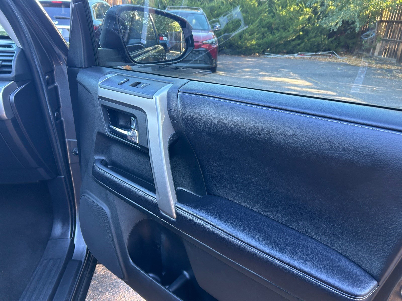Used 2018 Toyota 4Runner SR5 RWD image 16
