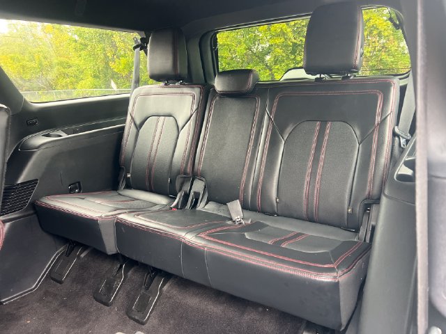Used 2022 Ford Expedition Max Limited AWD/4WD image 21