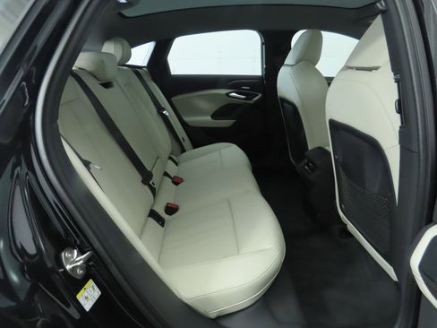 Used 2025 Audi A6 e-tron Premium Plus w/ Premium Plus image 24