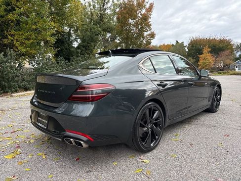Used 2023 Genesis G70 2.0T w/ Sport Prestige Package image 9