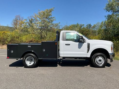 New 2024 Ford F350 XL w/ Snow Plow Prep Package AWD/4WD image 25
