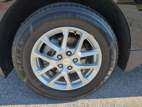Used 2022 Chevrolet Equinox LT FWD image 32