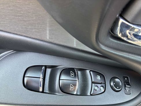Used 2022 Nissan Murano SL AWD/4WD image 15