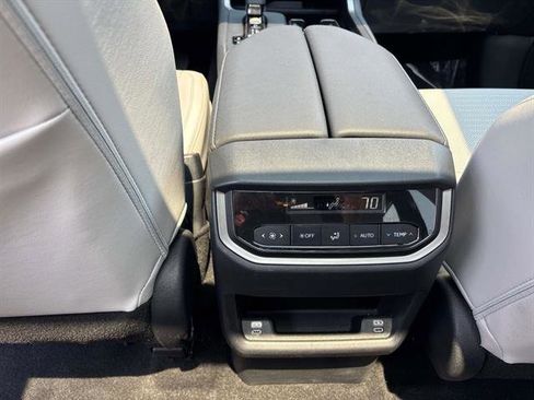 Used 2024 Lexus TX 350 AWD image 12