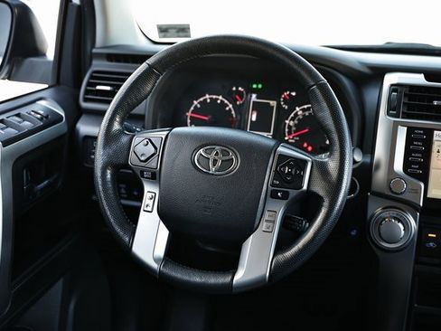 Used 2024 Toyota 4Runner SR5 Premium image 29