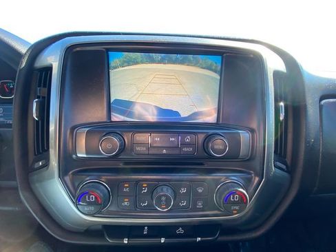 Used 2018 Chevrolet Silverado 1500 LT w/ All Star Edition image 25
