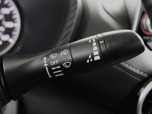 Used 2022 Nissan Sentra SV w/ All-Weather Package image 32