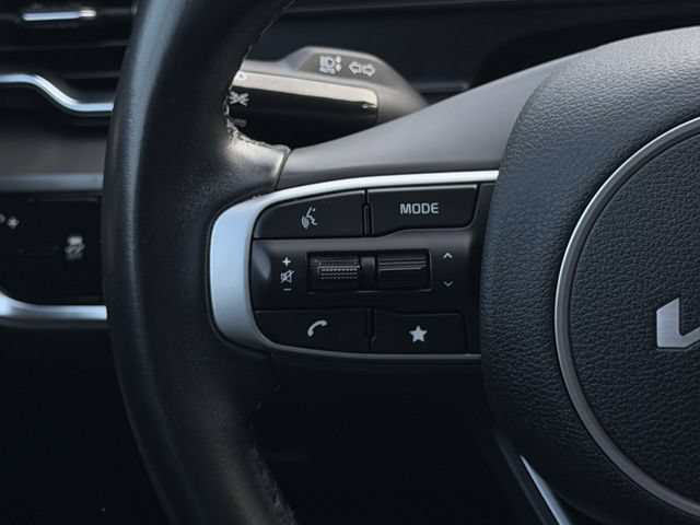 Used 2023 Kia Sportage EX FWD image 12