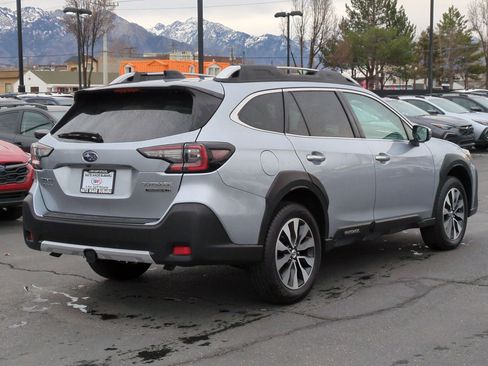 Certified 2023 Subaru Outback Touring XT image 3