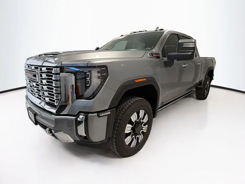 Certified 2025 GMC Sierra 2500 Denali w/ Denali Reserve Package image 3